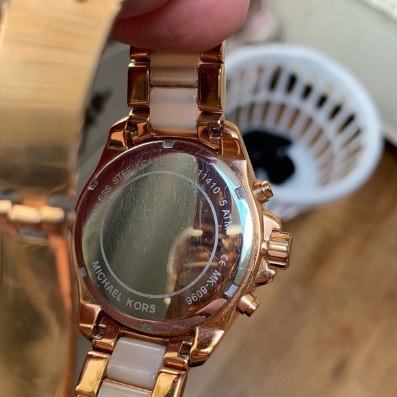 MK6096 Wren Rosegold MK Watch - Picture 3 of 3